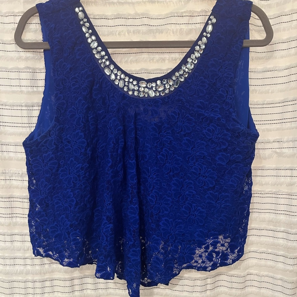 Blue crop top